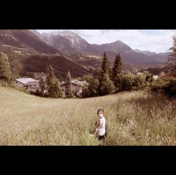 Meet your Posher, Kelly - Picture 4 of 4